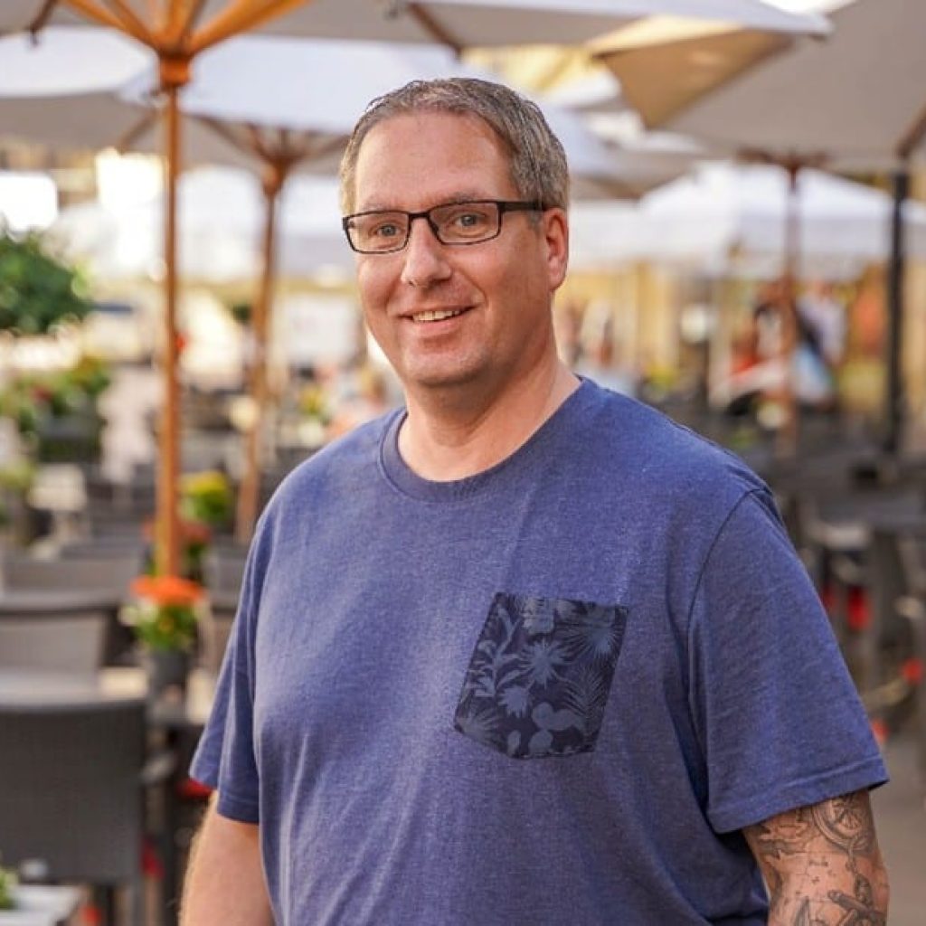 Portraitfoto vom IEQ Mitarbeiter Jens Hampel